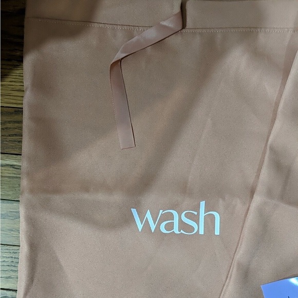 Travel Bags in Mauve Set of Wash and Wear By Hanky Panky NWT - Picture 4 of 6